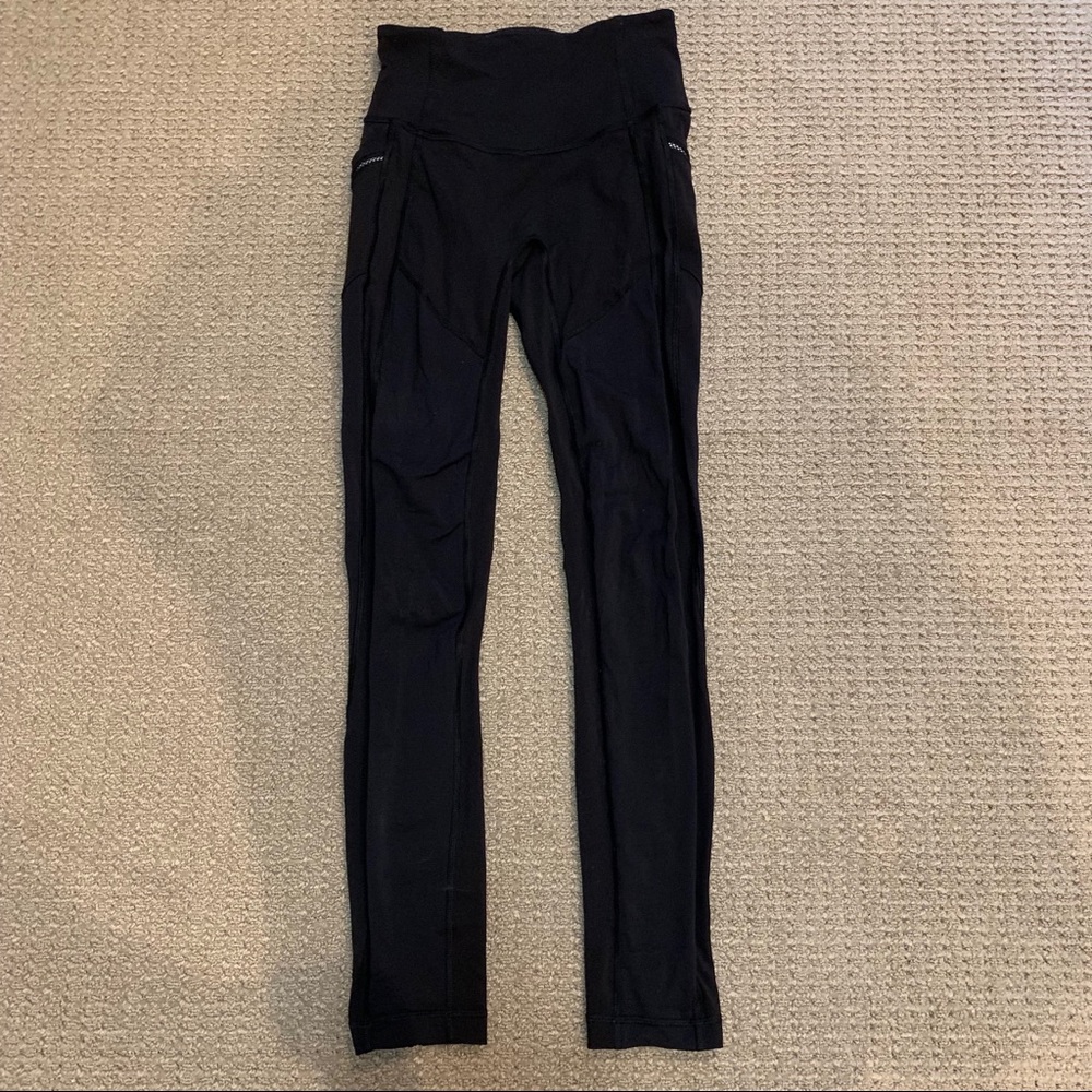 Lululemon high waisted leggings w/ pockets!